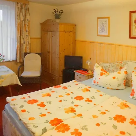 Bobert Kleines Ferienzimmer Apartment *