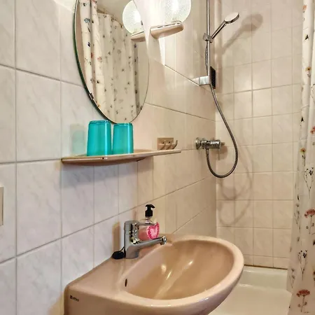 Bobert Kleines Ferienzimmer *